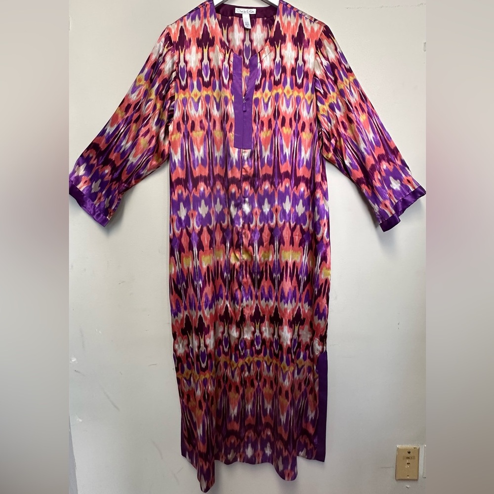 Oscar de la Renta Pastel Print Longe Gown from Neiman Marcus circa 1990s XL